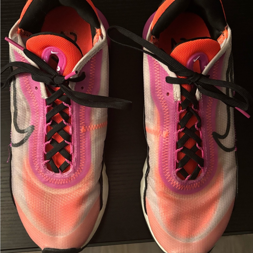 Nike Air Max 2090 Iced Lilac Nike Women's Vibrant Orange and Pink Athletic Shoes